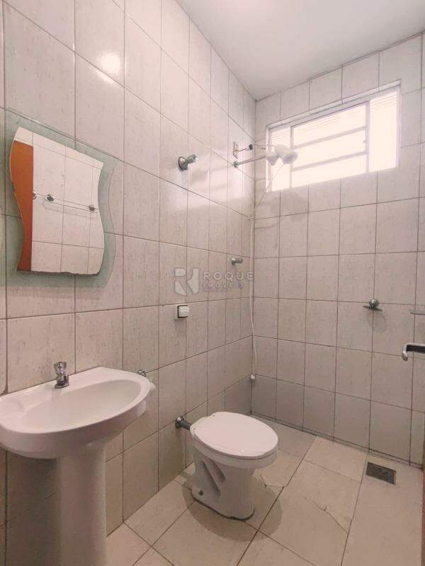 Casa Residencial para aluguel no bairro Jardim Ouro Verde: WC