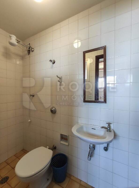 Apartamento para aluguel no bairro Centro: WC 2