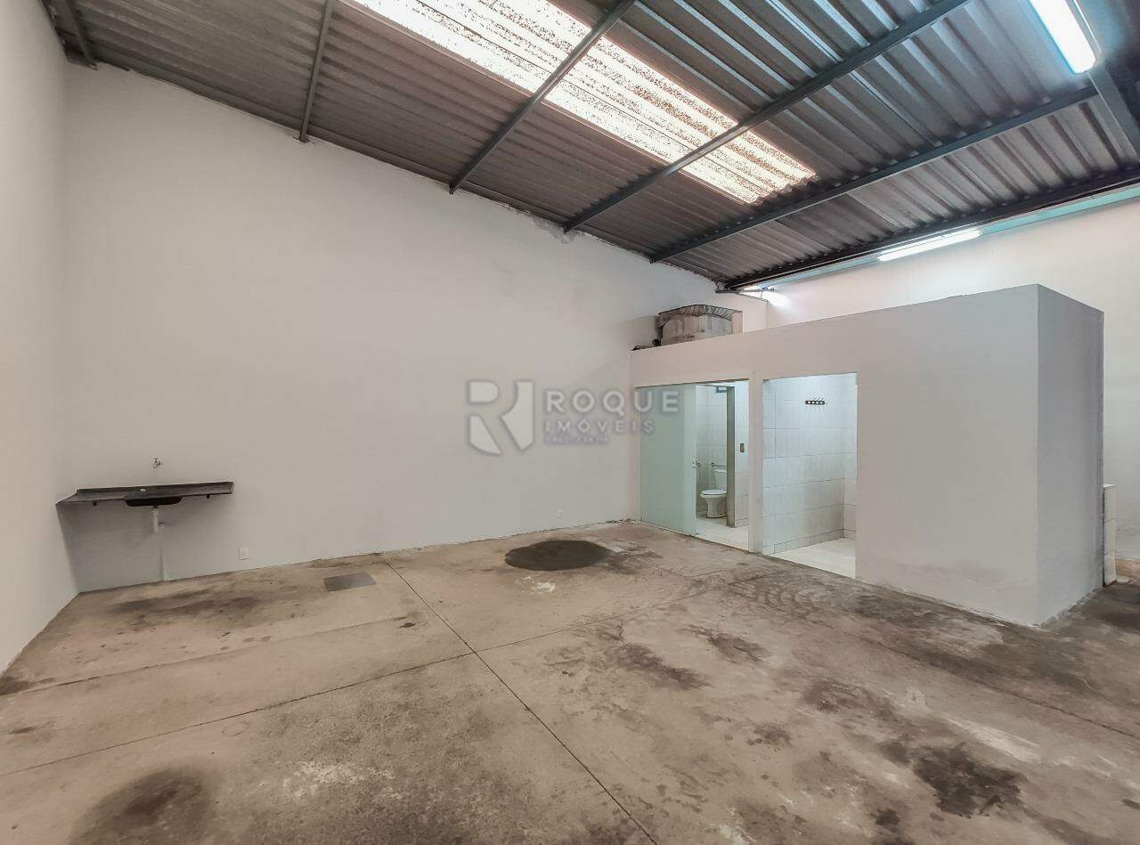 Barracão/Galpão para aluguel no bairro Gleba Beatriz: Salão 