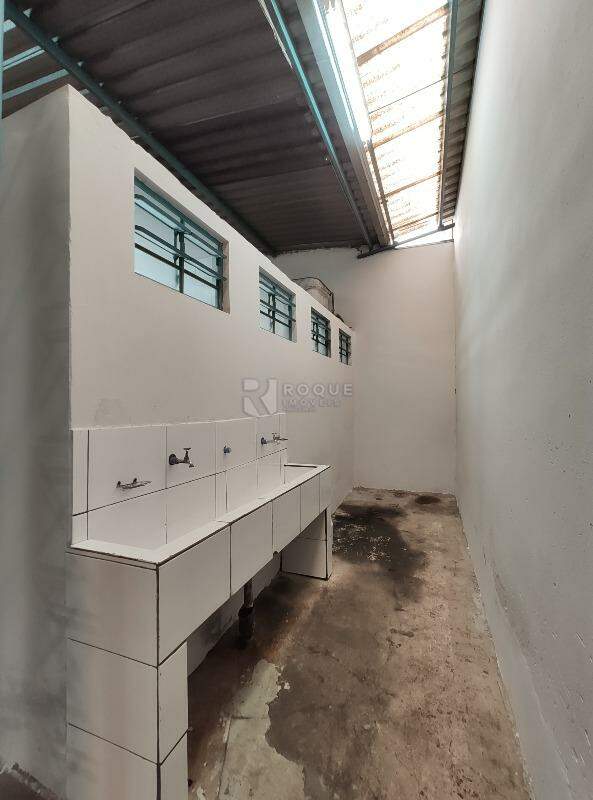 Barracão/Galpão para aluguel no bairro Gleba Beatriz: Lavatório 