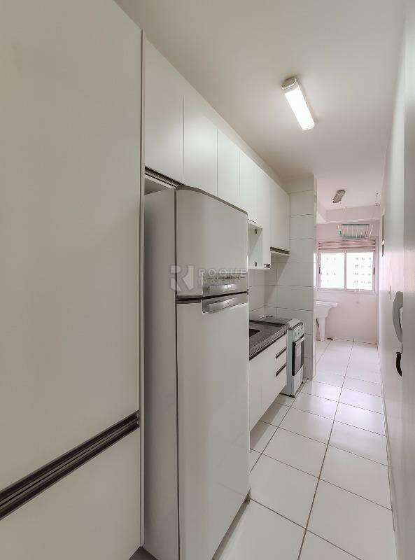 Apartamento para aluguel no bairro Chácaras Antonieta: Cozinha