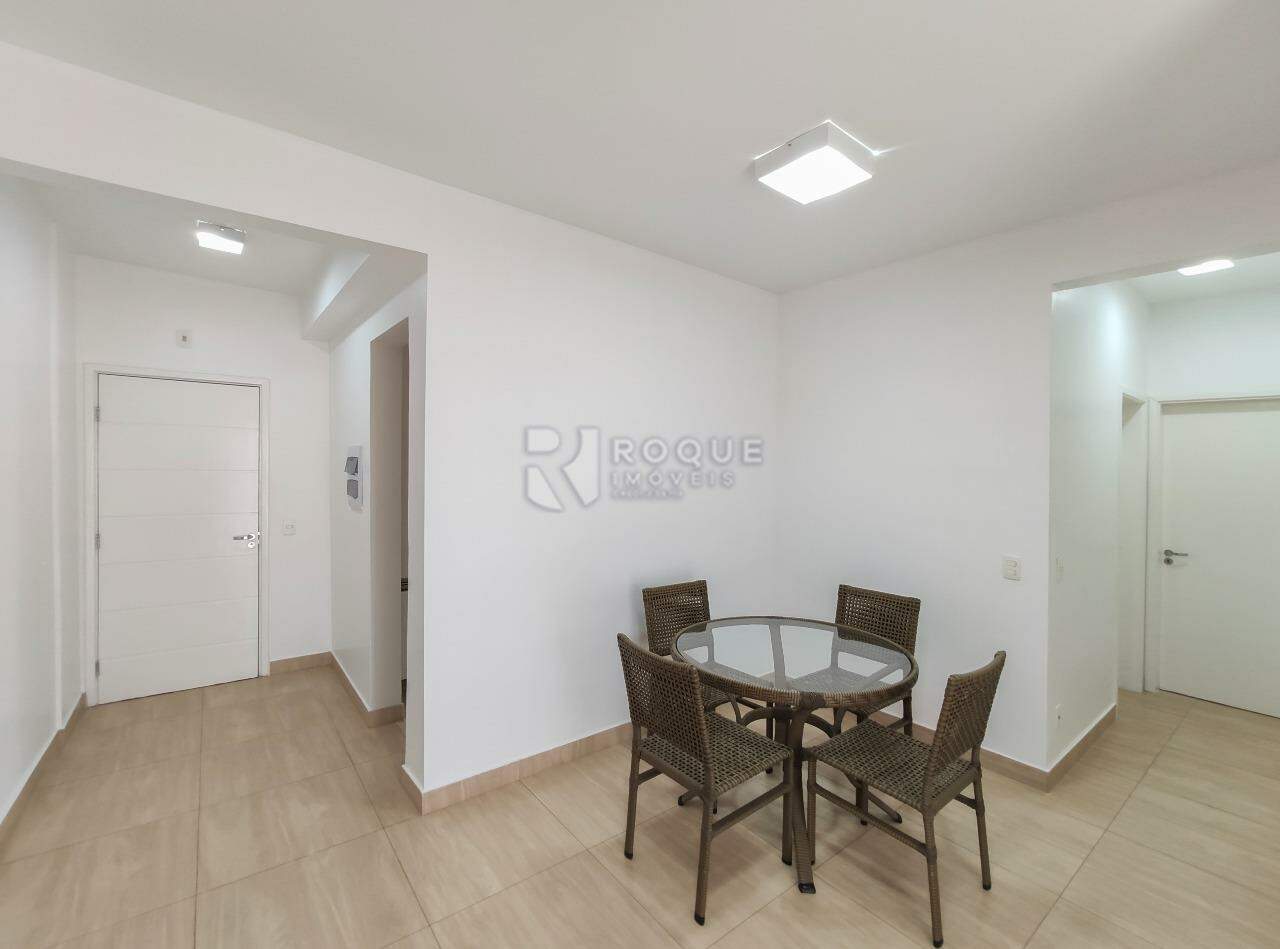 Apartamento para aluguel no bairro Chácaras Antonieta: Sala