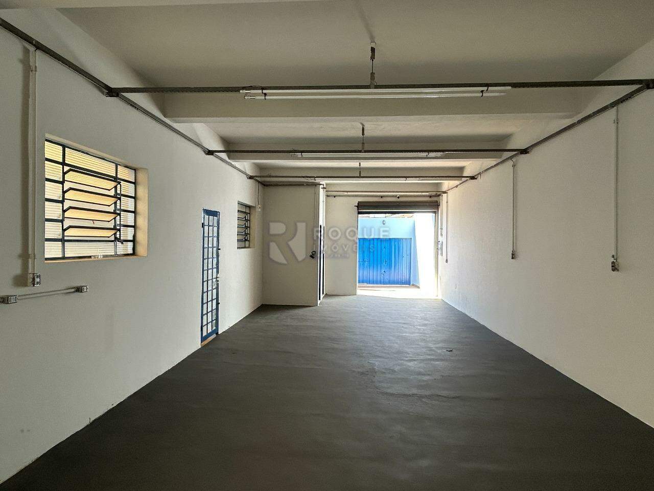 Barracão/Galpão para aluguel no bairro Jardim Adélia Cavicchia Grotta: Salão