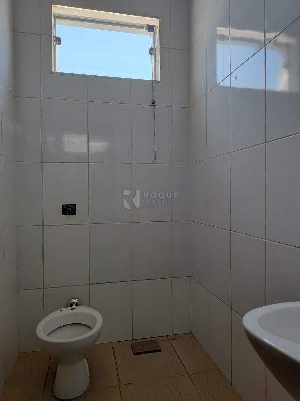 Barracão/Galpão para aluguel no bairro Jardim Porto Real II: Wc social superior 01