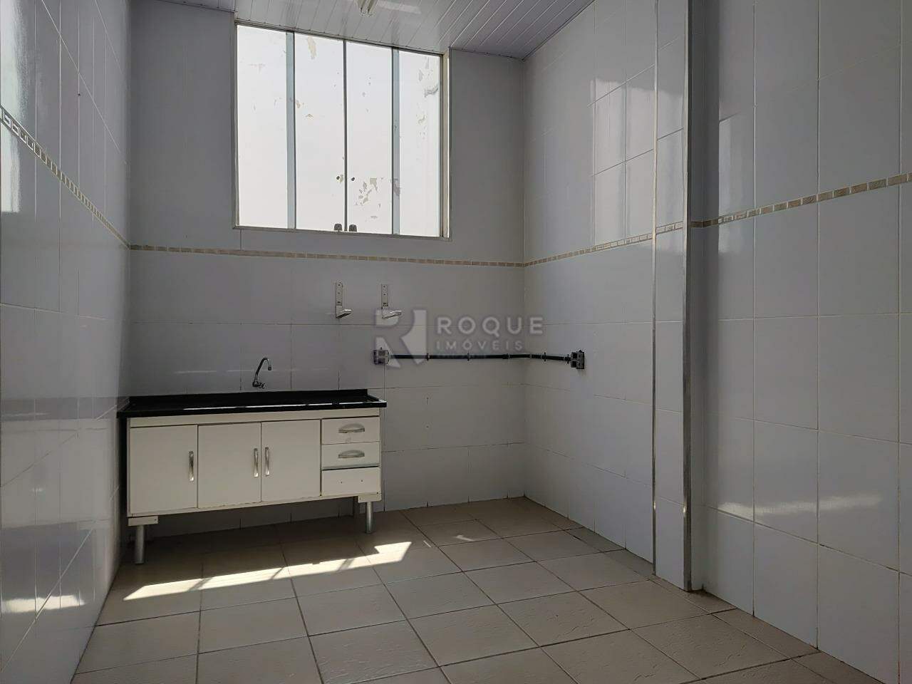 Barracão/Galpão para aluguel no bairro Jardim Porto Real II: Cozinha 