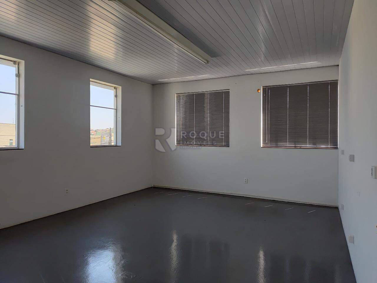 Barracão/Galpão para aluguel no bairro Jardim Porto Real II: Sala 01 Superior