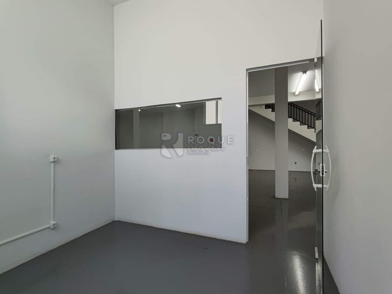 Barracão/Galpão para aluguel no bairro Jardim Porto Real II: Sala 02