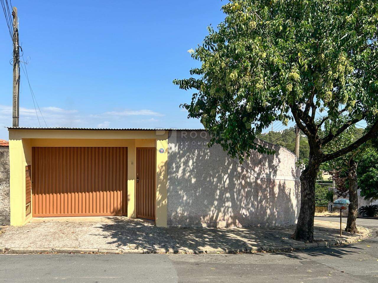 Casa Residencial para aluguel no bairro Jardim São Manoel: Fachada 