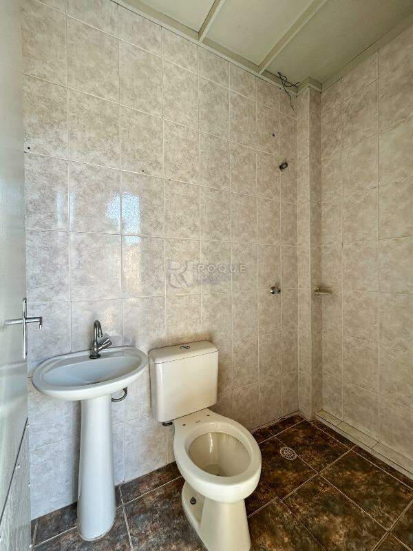 Casa Residencial para aluguel no bairro Jardim São Manoel: WC social fundo 