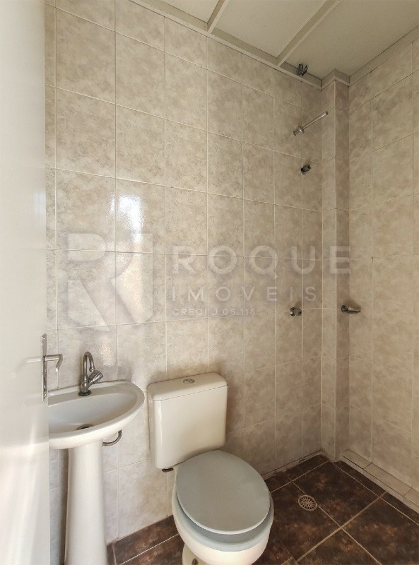 Casa Residencial para aluguel no bairro Jardim São Manoel: WC fundo 