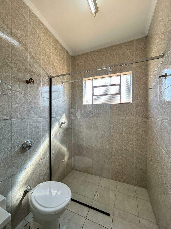 Casa Residencial para aluguel no bairro Jardim São Manoel: WC social 