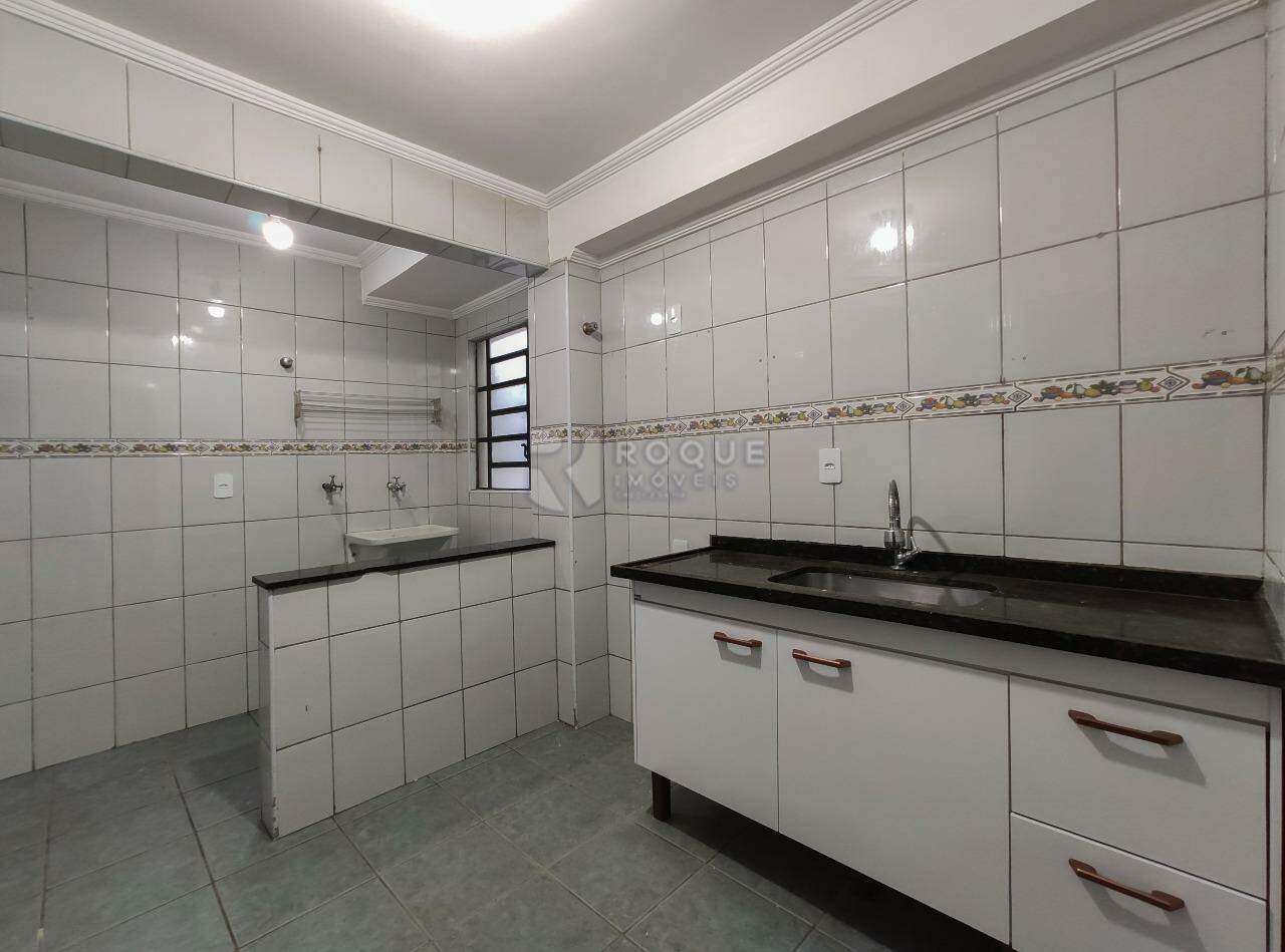 Apartamento para aluguel no bairro Itaipu: Cozinha / Lavandeira