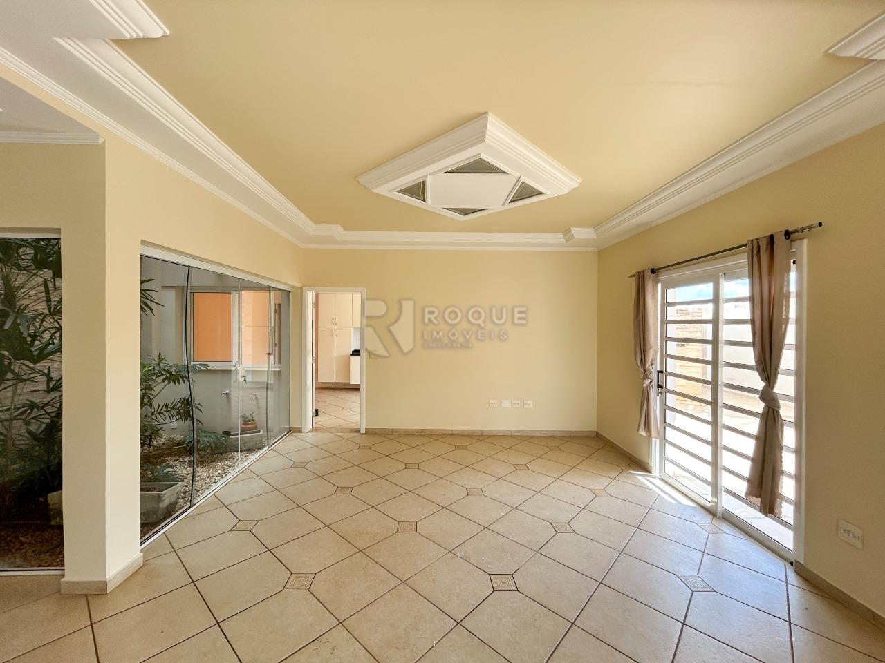 Casa em condomínio para aluguel no bairro Jardim Terras de Santa Elisa: Sala 