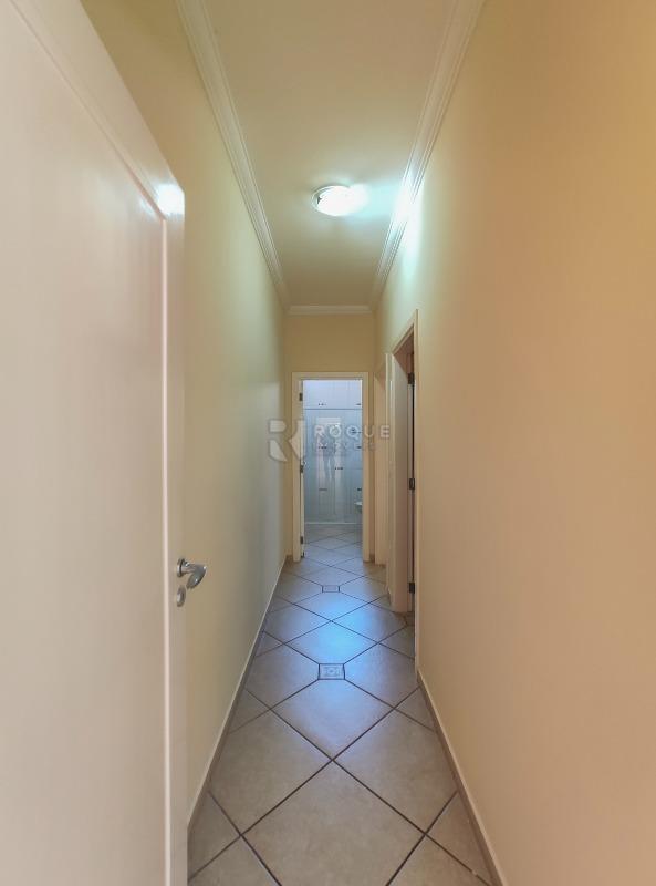 Casa em condomínio para aluguel no bairro Jardim Terras de Santa Elisa: Hall 