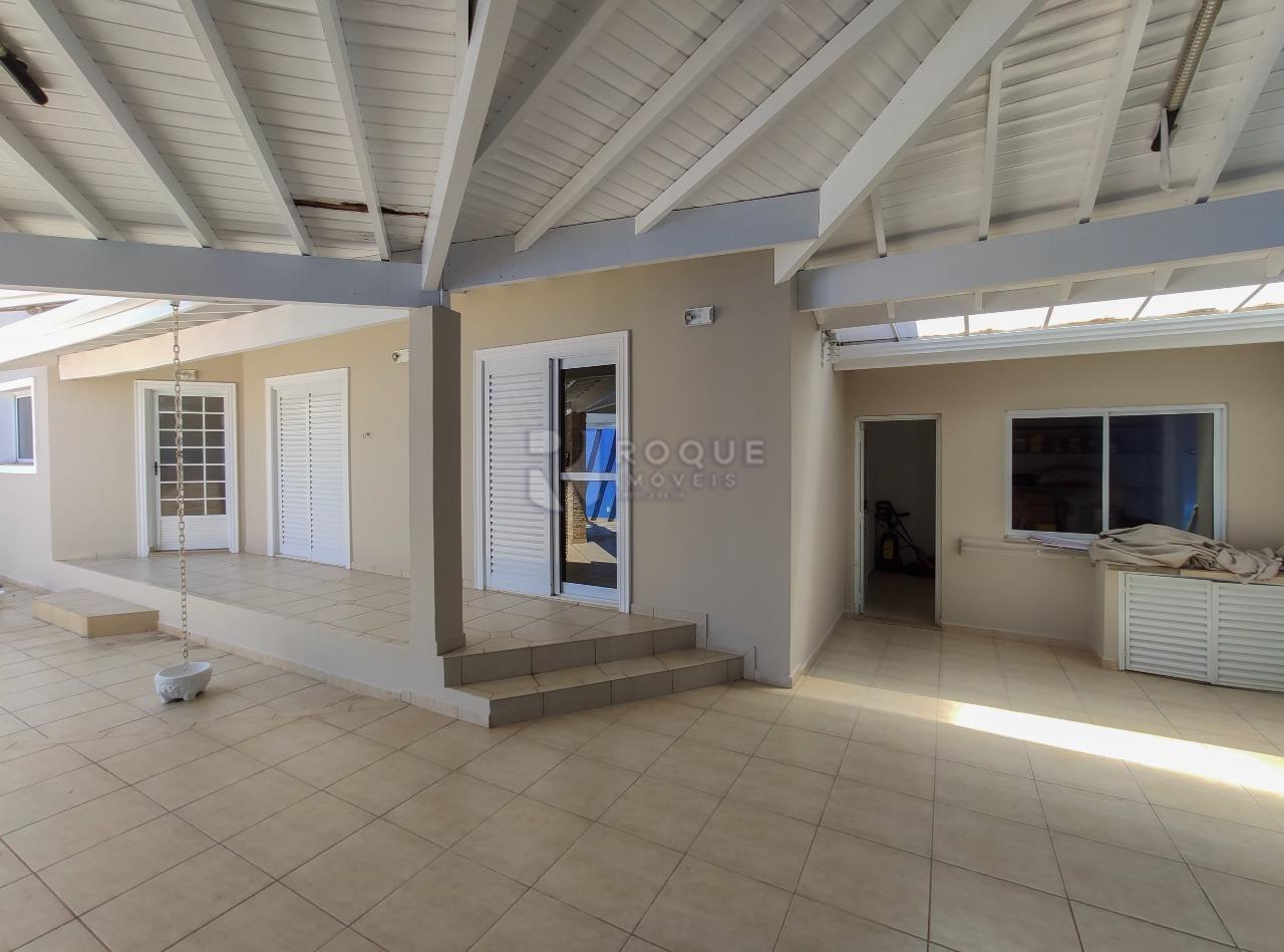 Casa em condomínio para aluguel no bairro Jardim Terras de Santa Elisa: Rancho fundo 