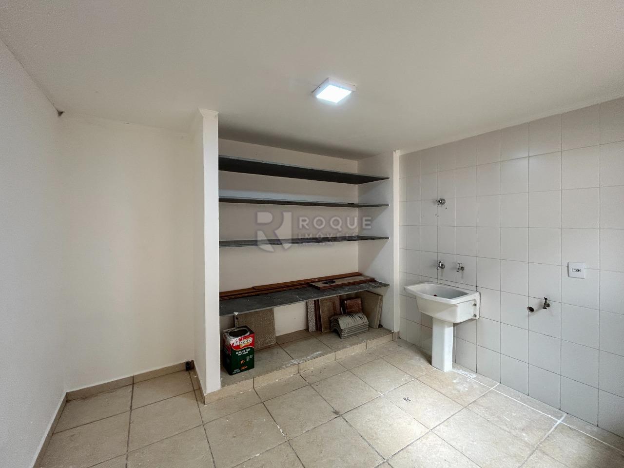 Casa em condomínio para aluguel no bairro Jardim Terras de Santa Elisa: Área de serviço 