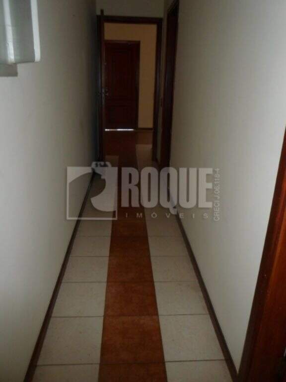 Casa em condomínio para aluguel no bairro Jardim Residencial Monsenhor Rossi: Hall