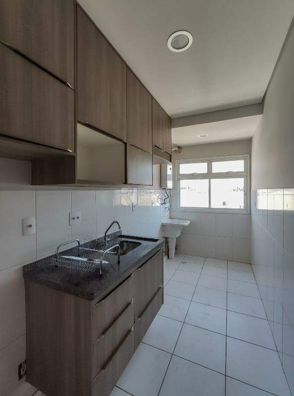 Apartamento para aluguel no bairro Parque Egisto Ragazzo: Cozinha