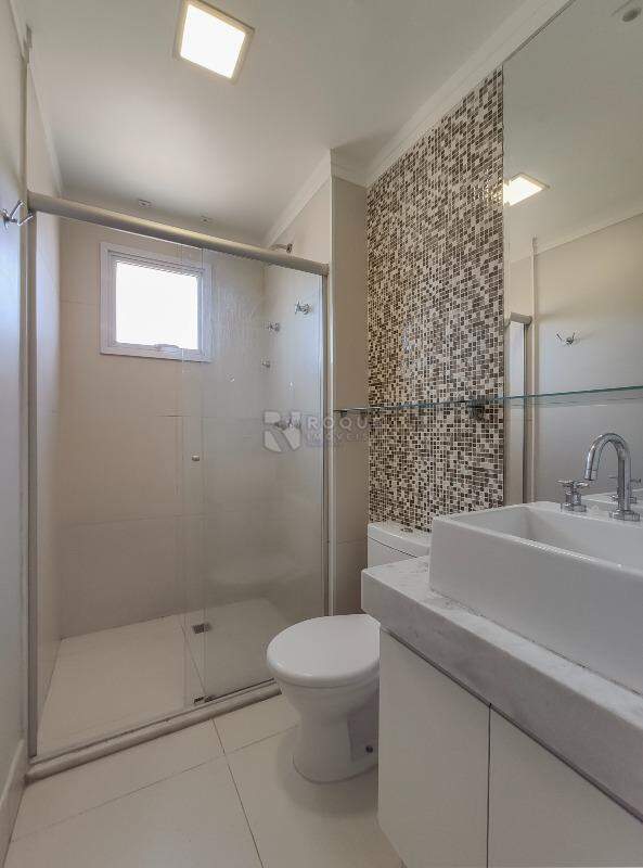 Apartamento para aluguel no bairro Jardim Aquárius: WC suíte 