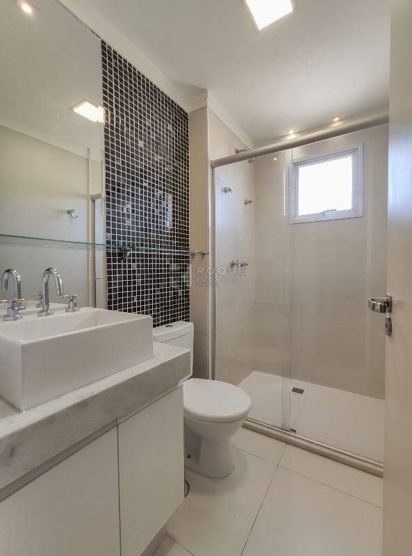Apartamento para aluguel no bairro Jardim Aquárius: WC social 
