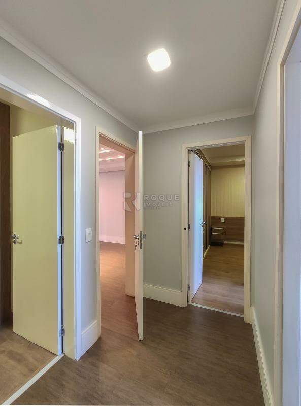 Apartamento para aluguel no bairro Jardim Aquárius: Hall 