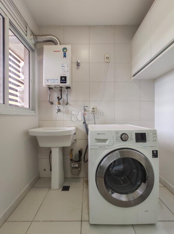 Apartamento para aluguel no bairro Jardim Aquárius: Área de serviço 