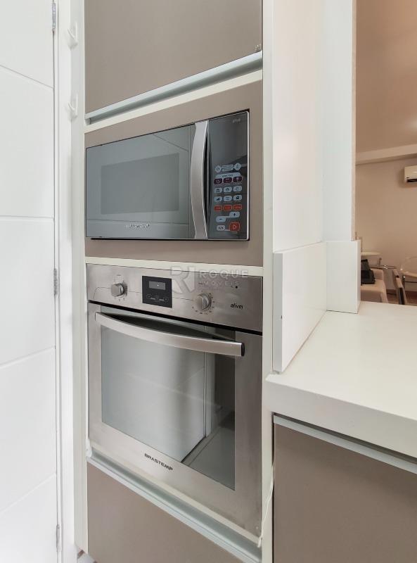 Apartamento para aluguel no bairro Jardim Aquárius: Cozinha 