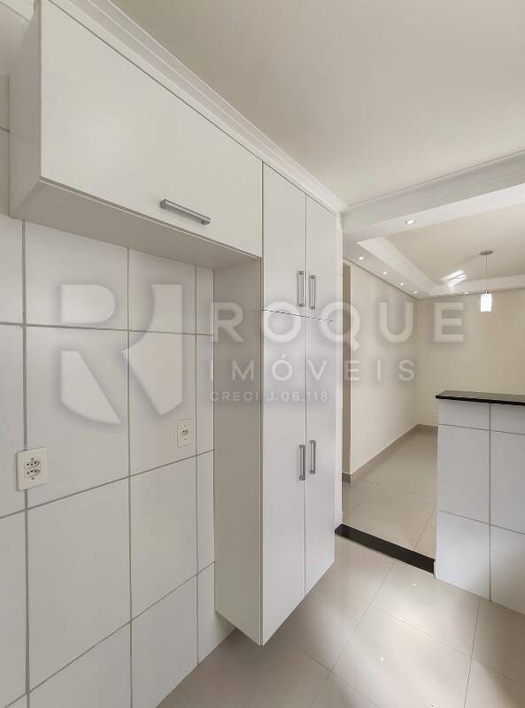 Apartamento para aluguel no bairro Graminha: Cozinha 