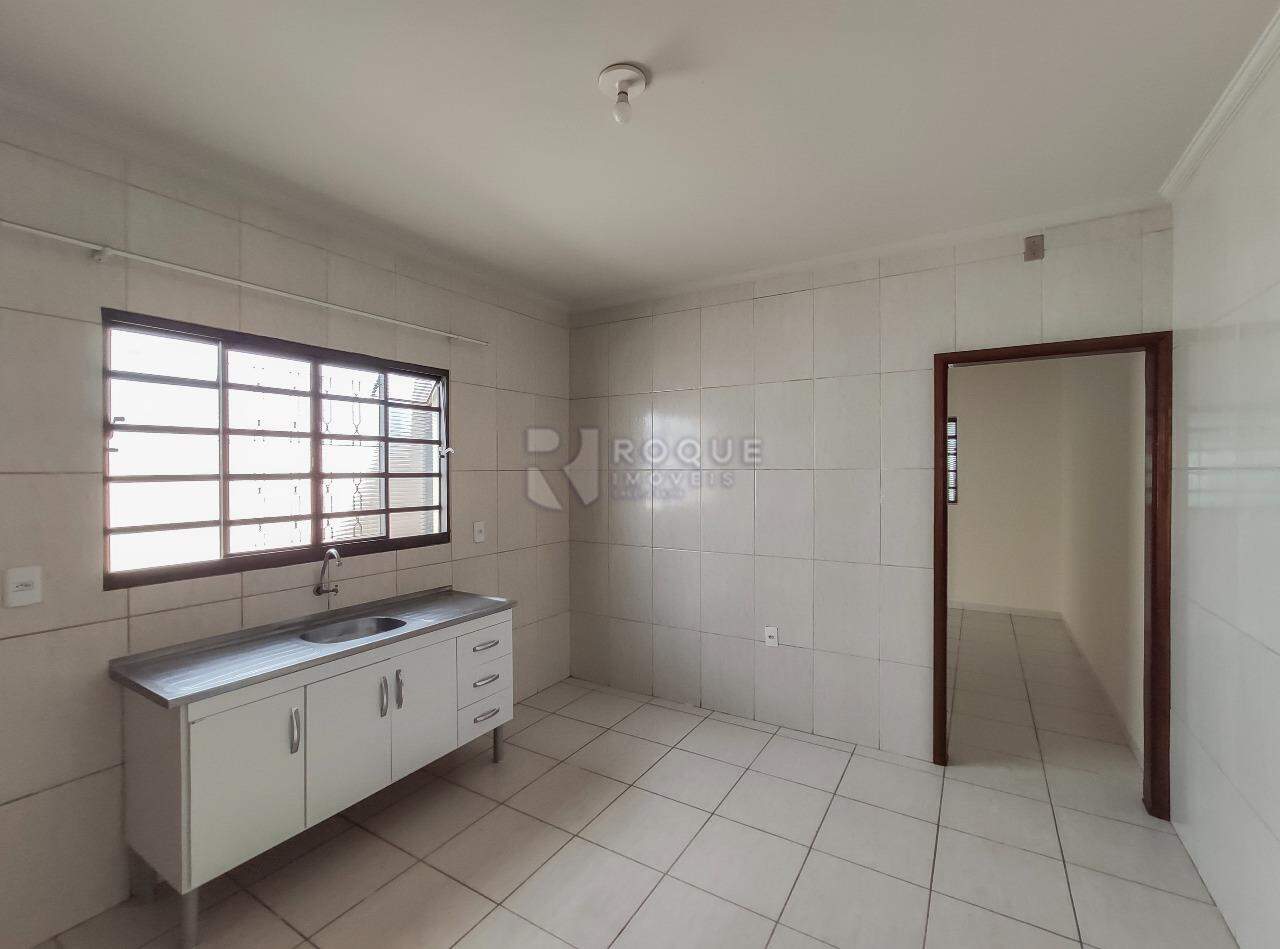 Casa Residencial para aluguel no bairro Jardim Ouro Verde: Cozinha 
