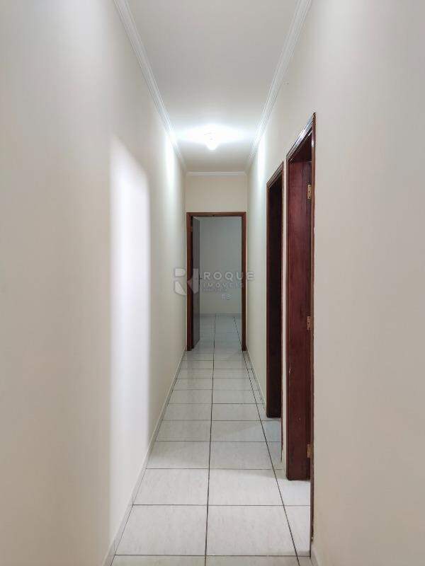 Casa Residencial para aluguel no bairro Jardim Ouro Verde: Hall 