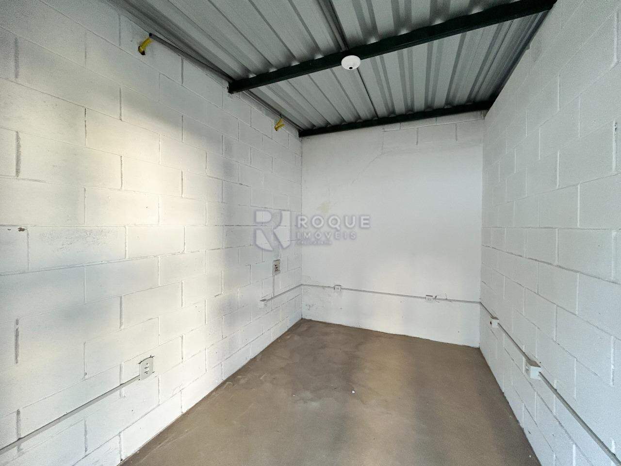 Estacionamento para aluguel no bairro Centro: Sala 