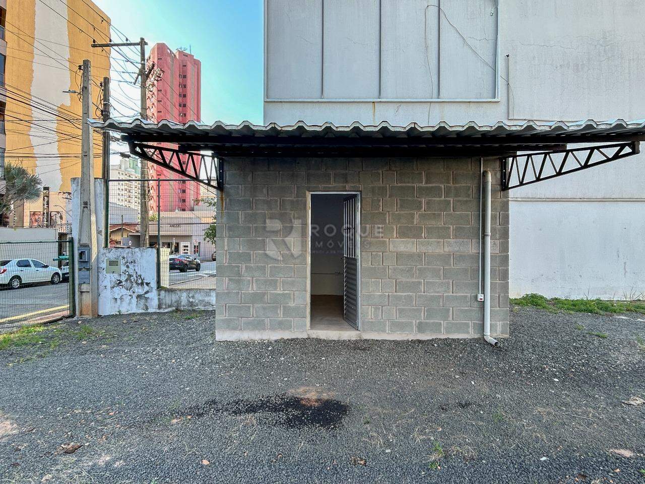 Estacionamento para aluguel no bairro Centro: Área externa 