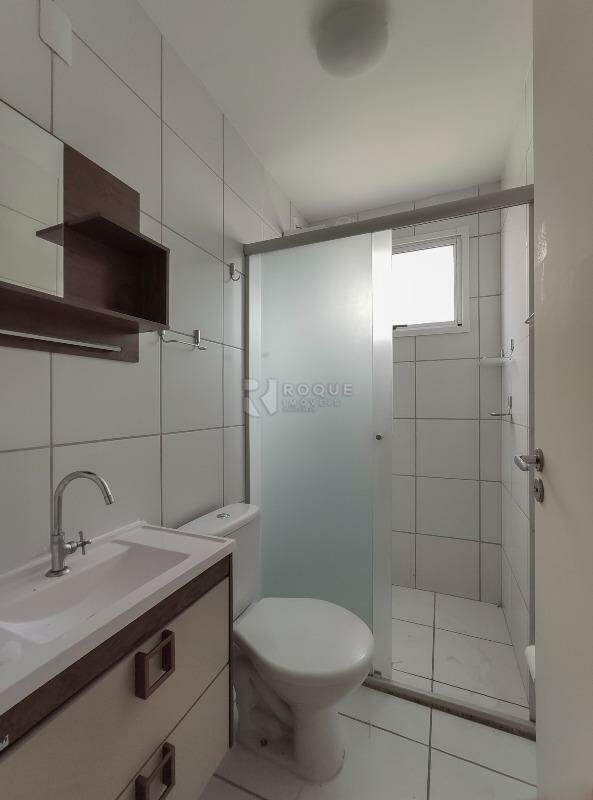 Apartamento para aluguel no bairro Residencial Rubi: WC 