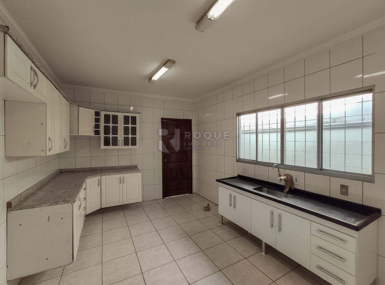 Casa Residencial para aluguel no bairro Parque Residencial Anavec: Cozinha