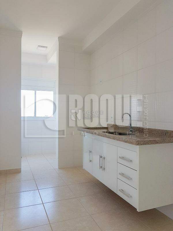 Apartamento para aluguel no bairro Chácaras Antonieta: Cozinha