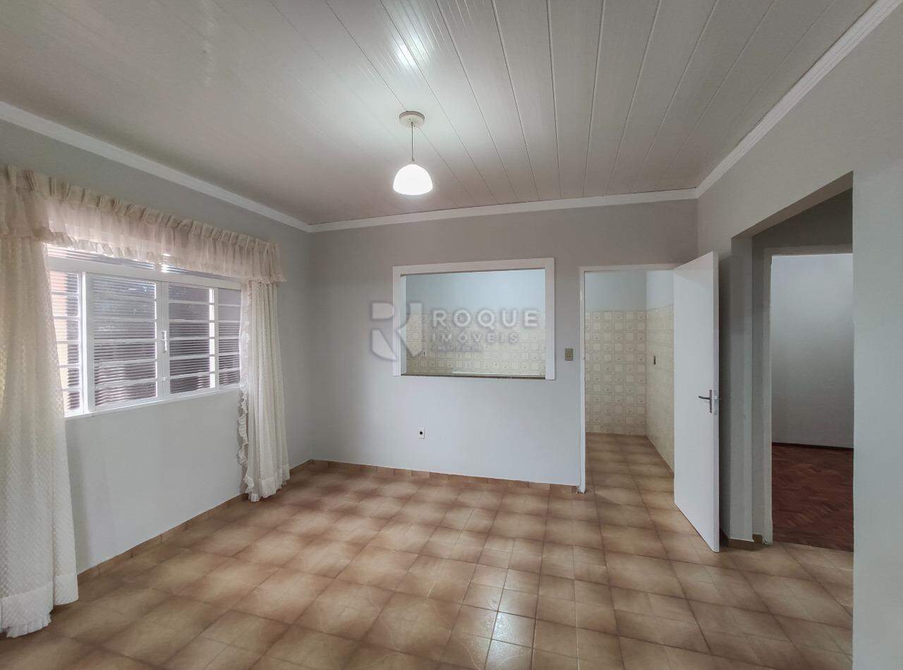 Casa Residencial para aluguel no bairro Vila Cristovam: Copa 