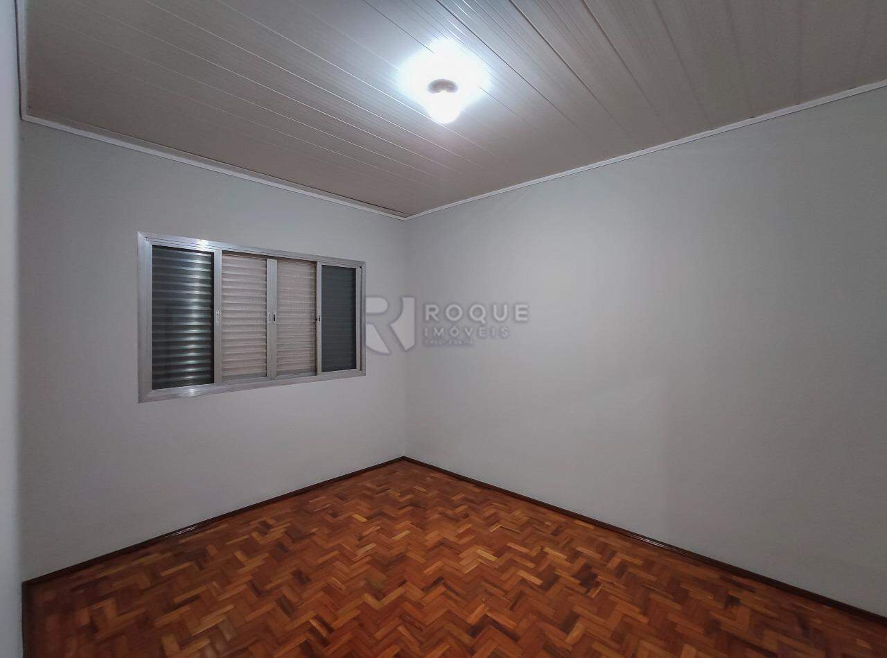 Casa Residencial para aluguel no bairro Vila Cristovam: Dormitório 1