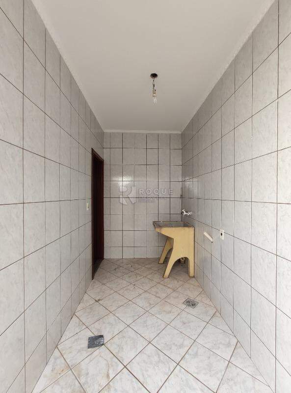 Casa Residencial para aluguel no bairro Parque Residencial Anavec: Área de serviço 