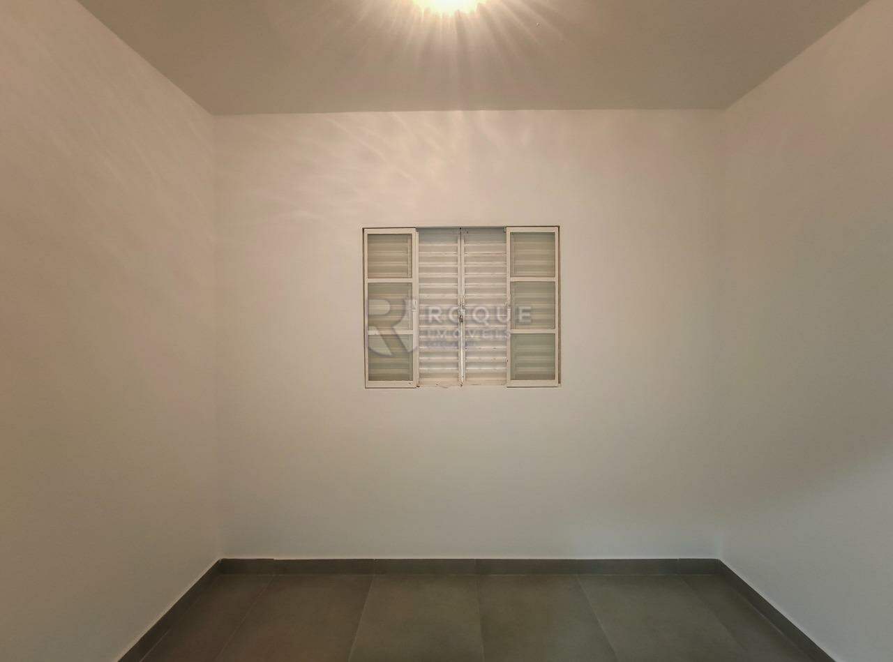 Casa Residencial para aluguel no bairro Jardim Ouro Verde: Dormitório 1