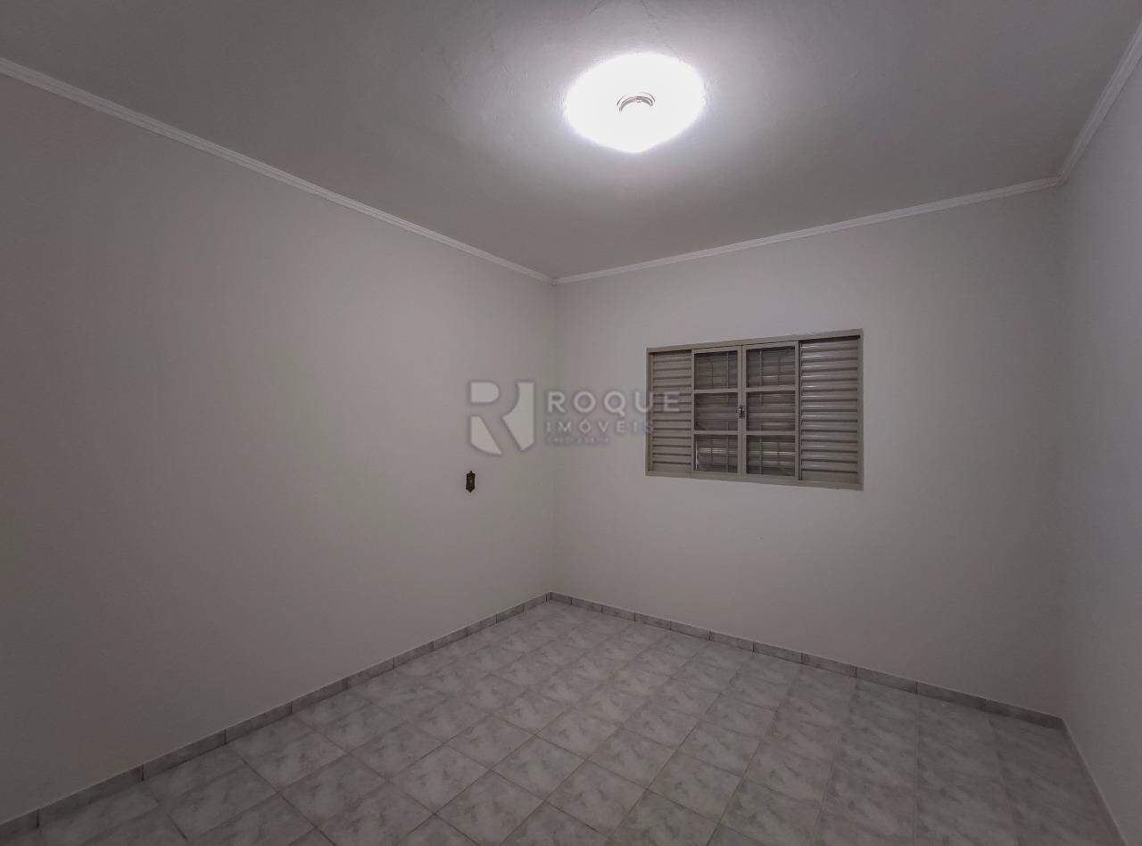 Casa Residencial para aluguel no bairro Jardim da Graminha: Dormitório 2