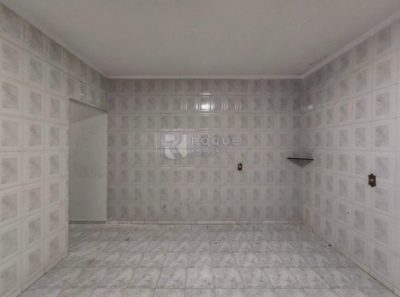 Casa Residencial para aluguel no bairro Jardim da Graminha: Cozinha 