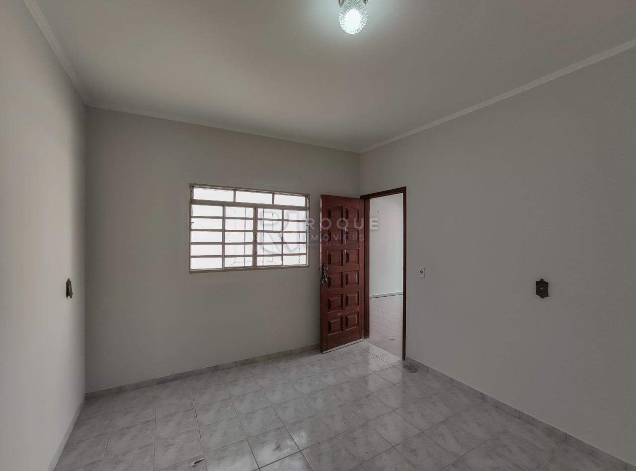 Casa Residencial para aluguel no bairro Jardim da Graminha: Sala 