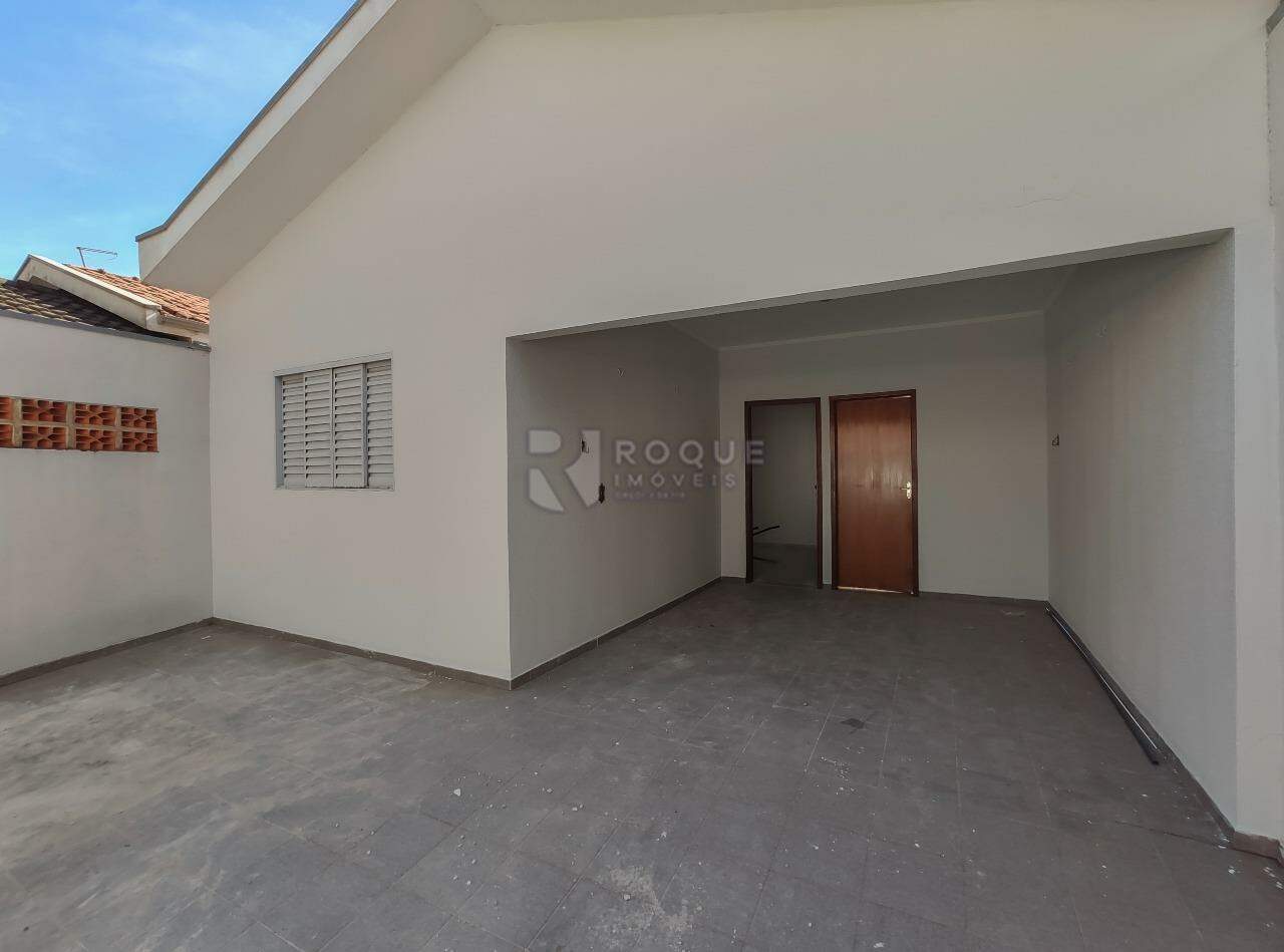Casa Residencial para aluguel no bairro Jardim da Graminha: Garagem 