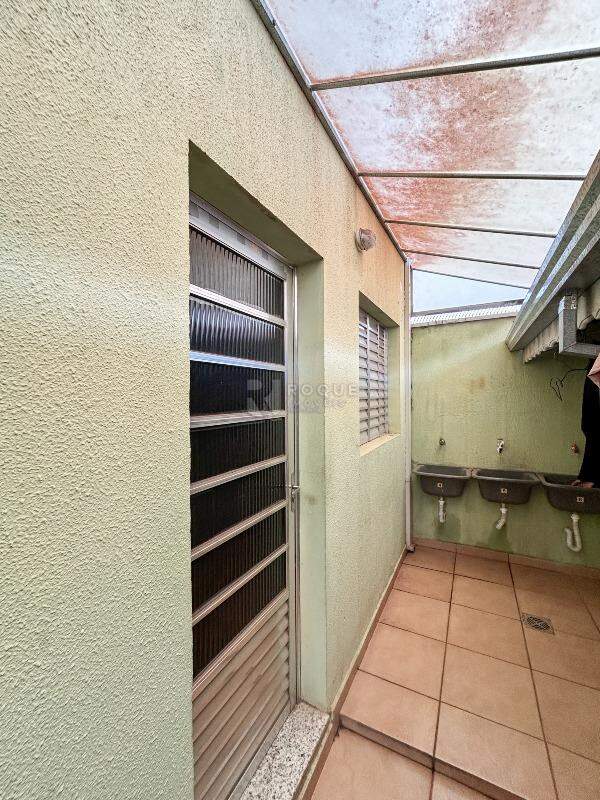 Kitnet para aluguel no bairro Jardim Morro Azul: Acesso 