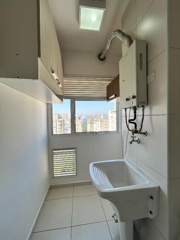 Apartamento para aluguel no bairro Jardim Esmeralda: Área de serviço 