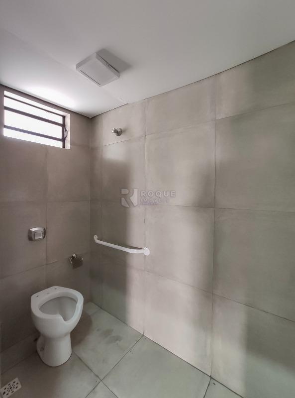 Salão para aluguel no bairro Jardim Barão de Limeira: WC social 