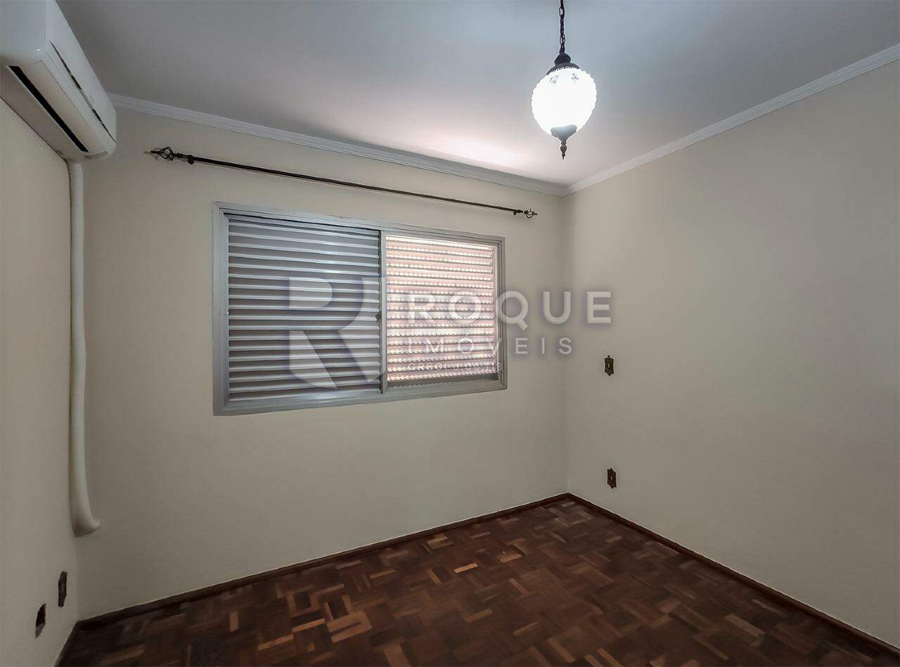 Apartamento para aluguel no bairro Centro: Dormitório 1 suíte 