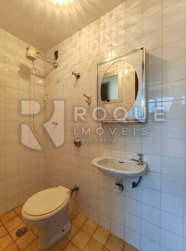 Apartamento para aluguel no bairro Centro: WC 