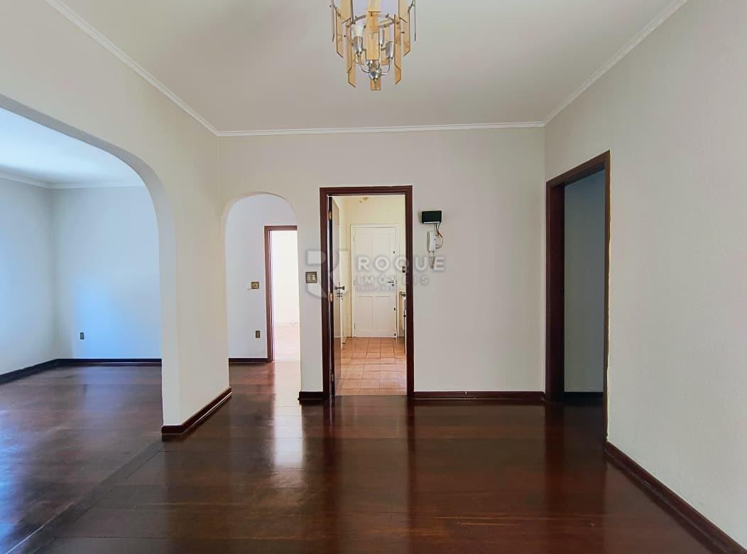 Casa Residencial para aluguel no bairro Vila Castelar: Sala de jantar 