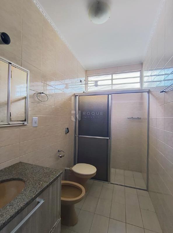 Casa Residencial para aluguel no bairro Vila Castelar: Wc suíte